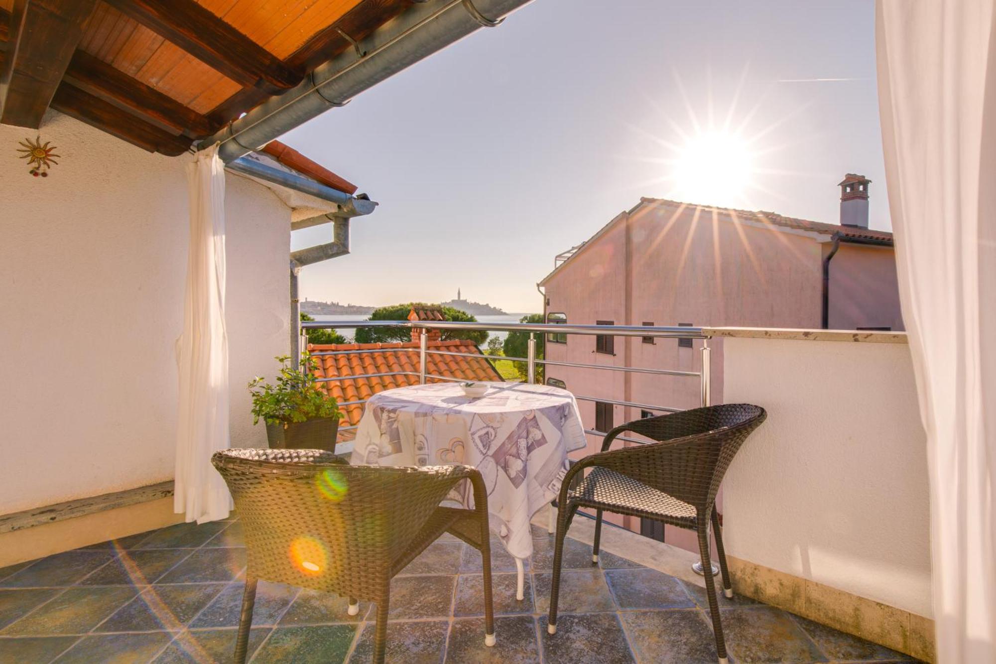 Rivamare - Rovinj Hotel Exterior photo