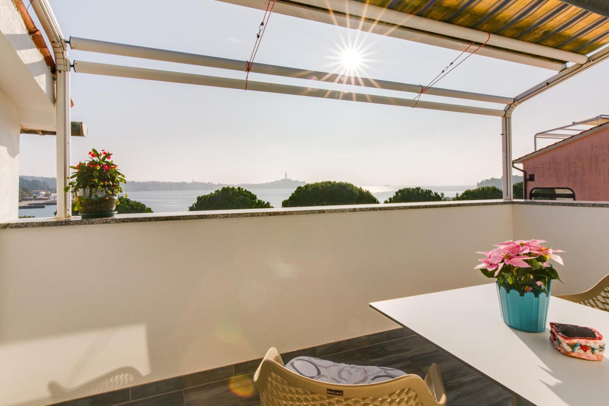 Rivamare - Rovinj Hotel Exterior photo